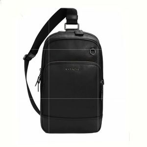 COACH Messenger Pack